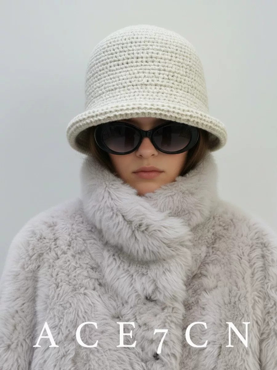 Nordic Minimalist Roll-Brim Hat Hand-Crochet Knit Beanie