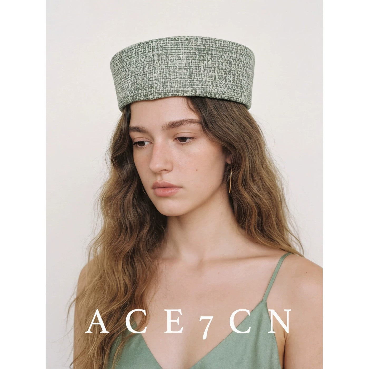 French Elegant Straw-Woven Pillbox Hat Hand-Woven pillbox