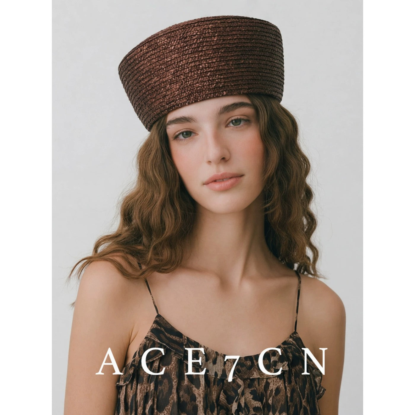 British Simple Premium Straw-Woven Pillbox Hat Hand-Woven