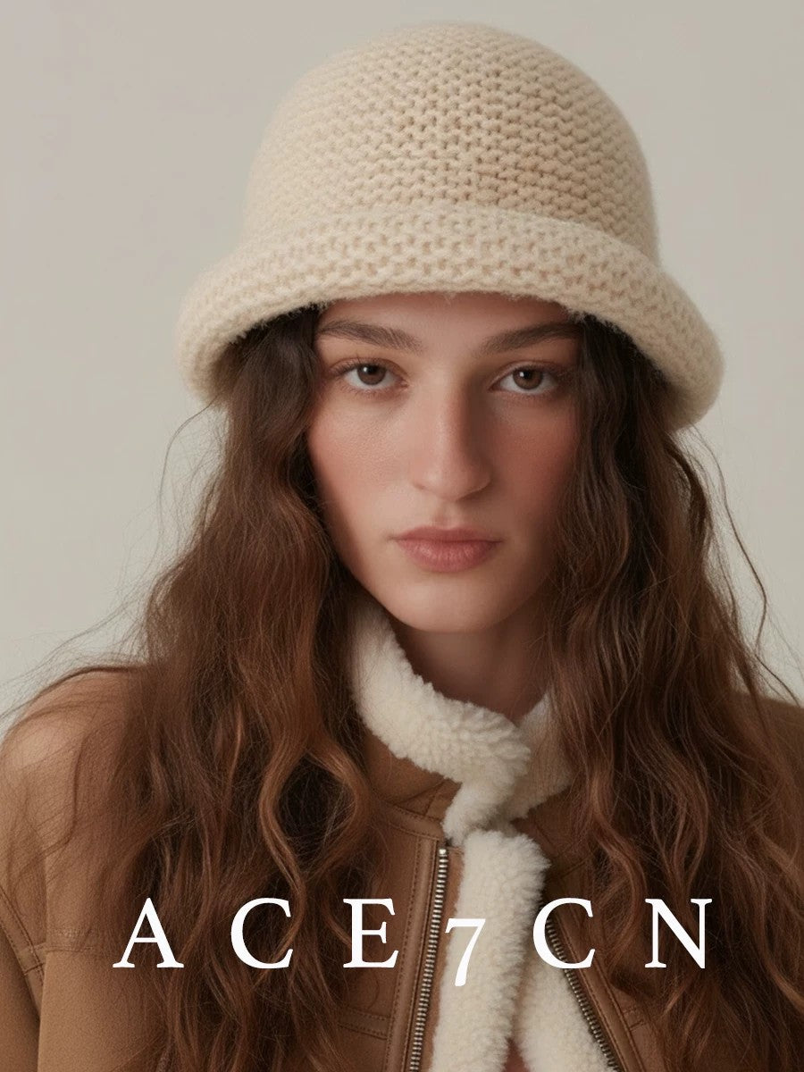 100 cashmere Pure Cashmere Hand-Crochet Dress Hat