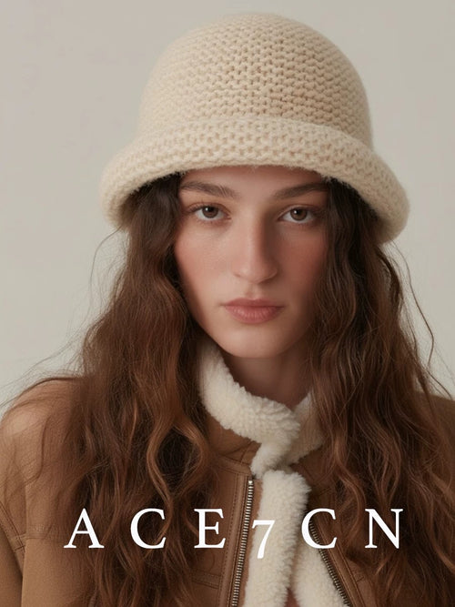 100 cashmere Pure Cashmere Hand-Crochet Dress Hat
