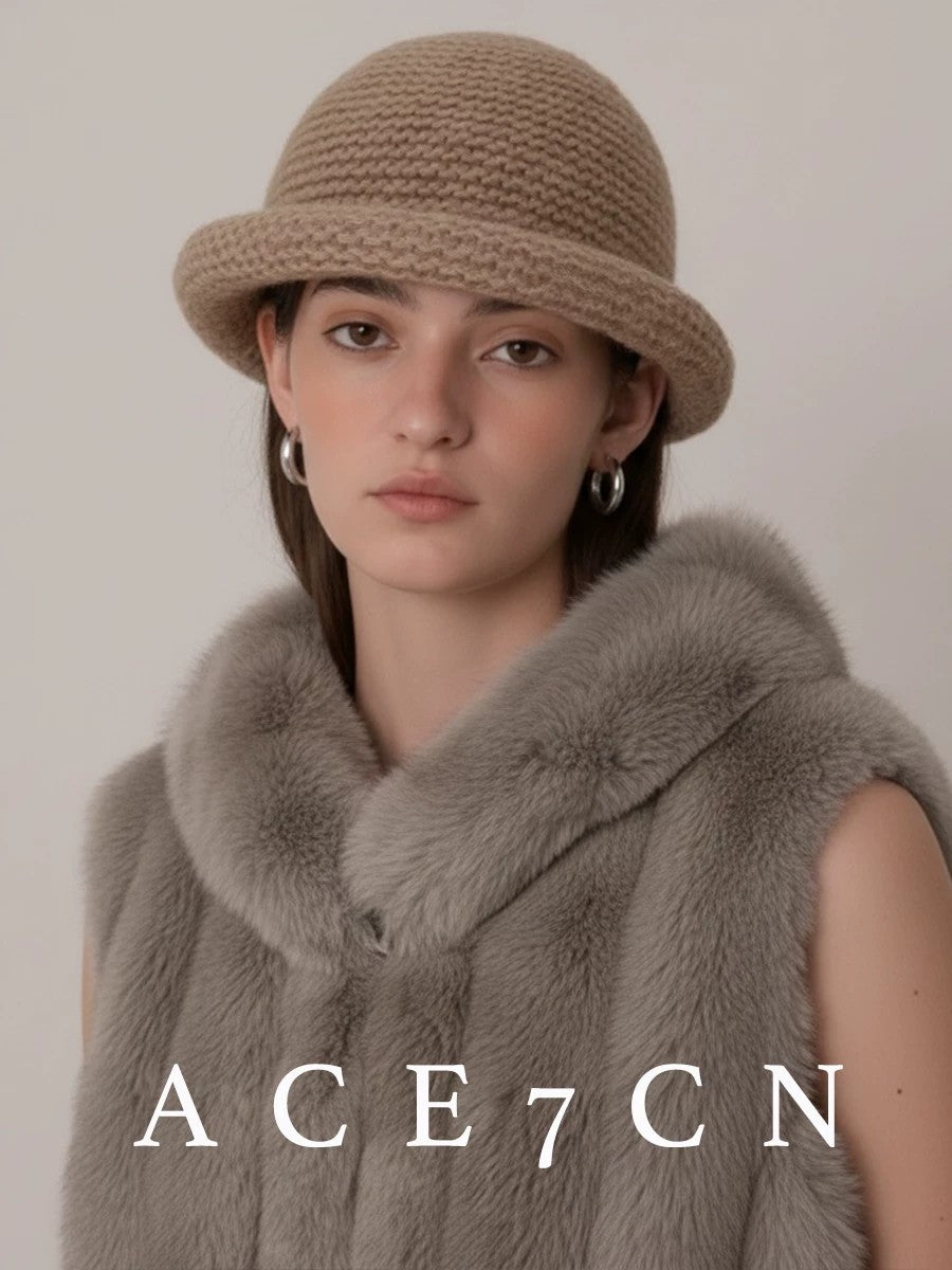 100 cashmere Pure Cashmere Hand-Crochet Dress Hat