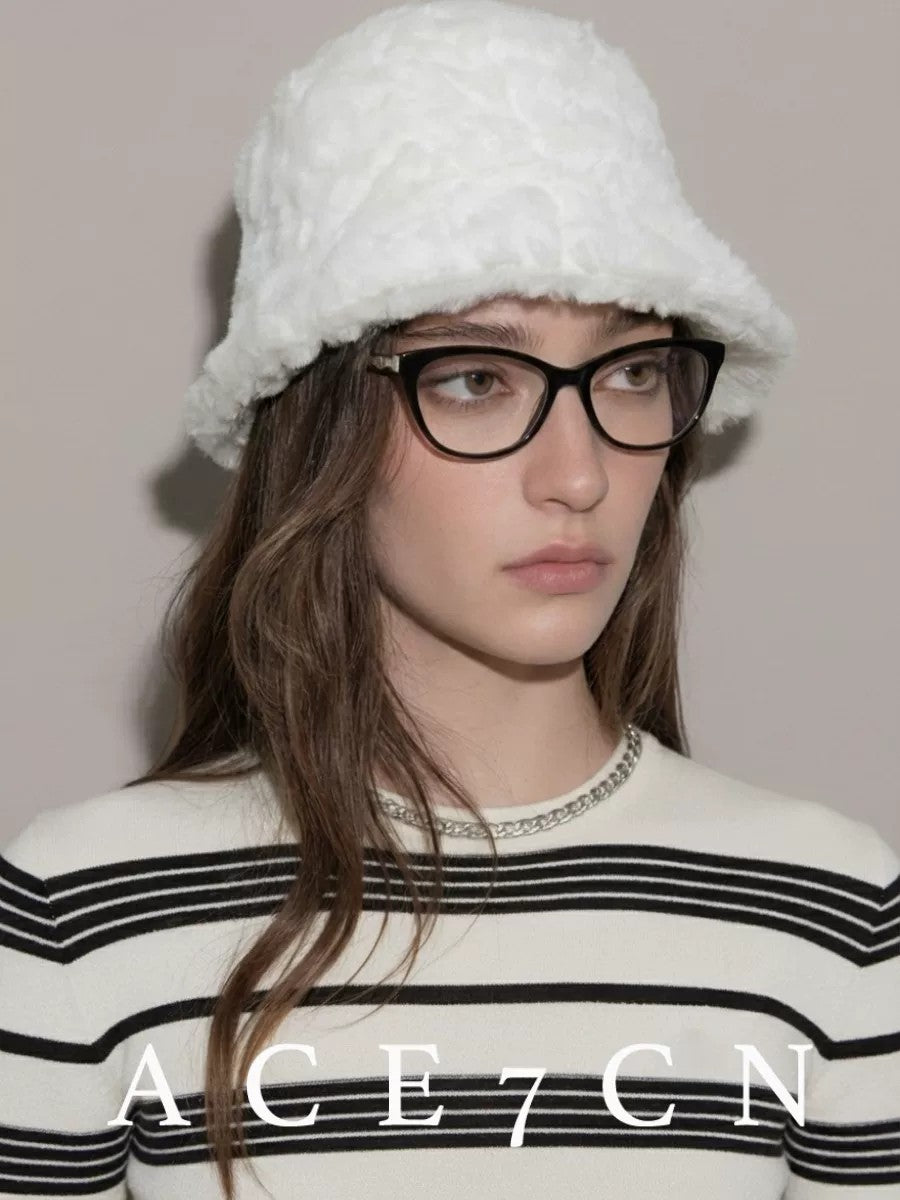 Nordic Hand-Shaped Fluffy Women s Hat Autumn-Winter