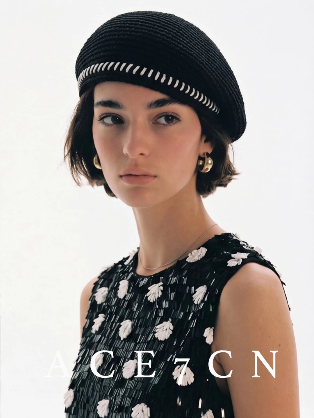 Japanese Niche Hand-Stitched Styling Beret Openwork Painter