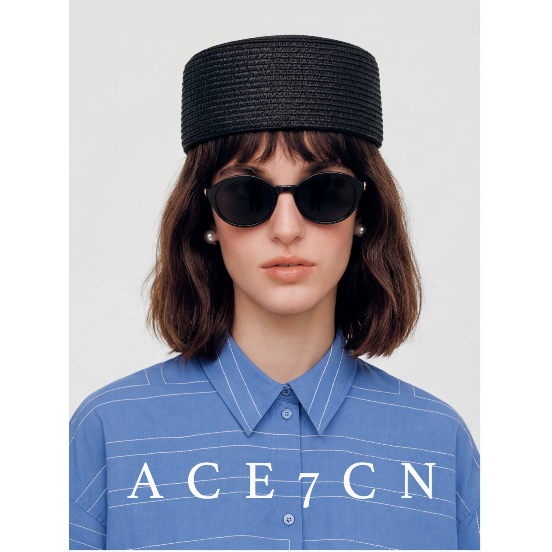 British Vintage Straw-Woven Pillbox Hat pillboxhat Round