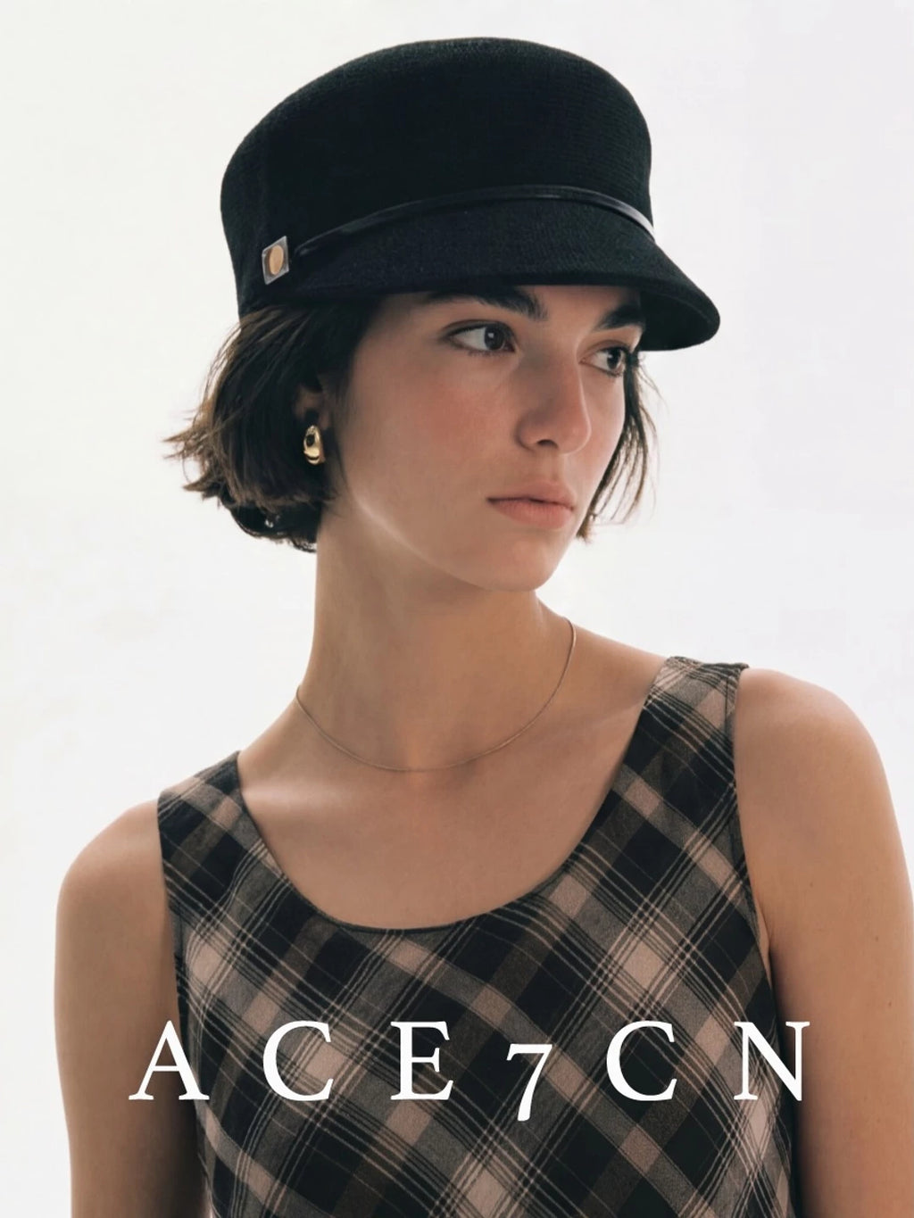 Japanese Niche Short-Brim Equestrian Hat Urban Chic