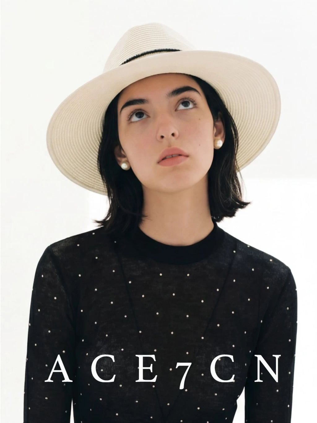 French Tweed Classic White Straw Hat Elegant