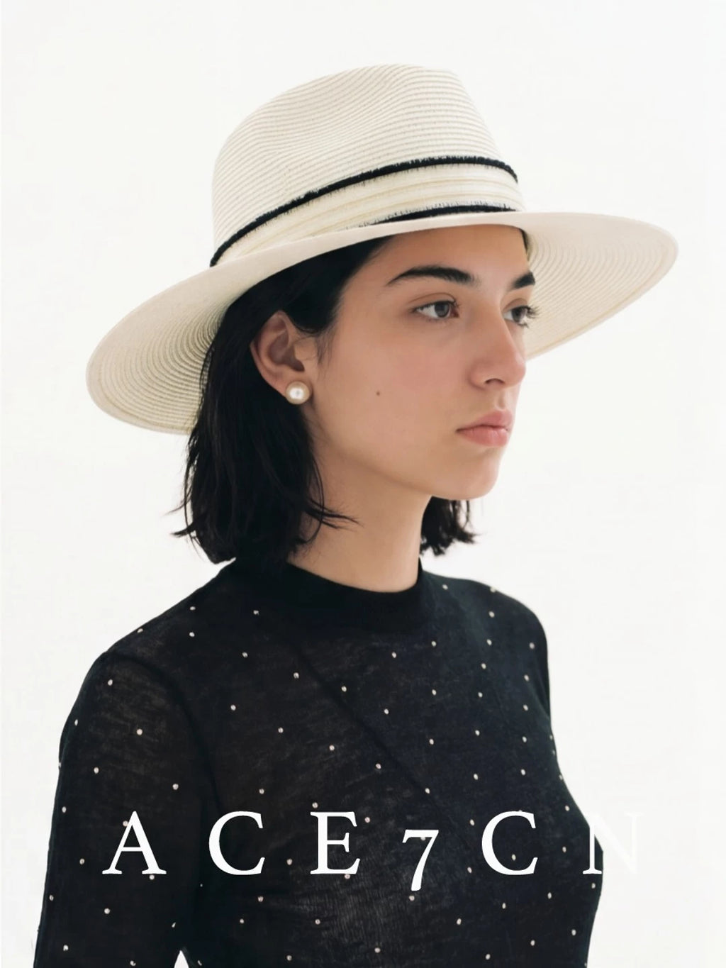 French Tweed Classic White Straw Hat Elegant