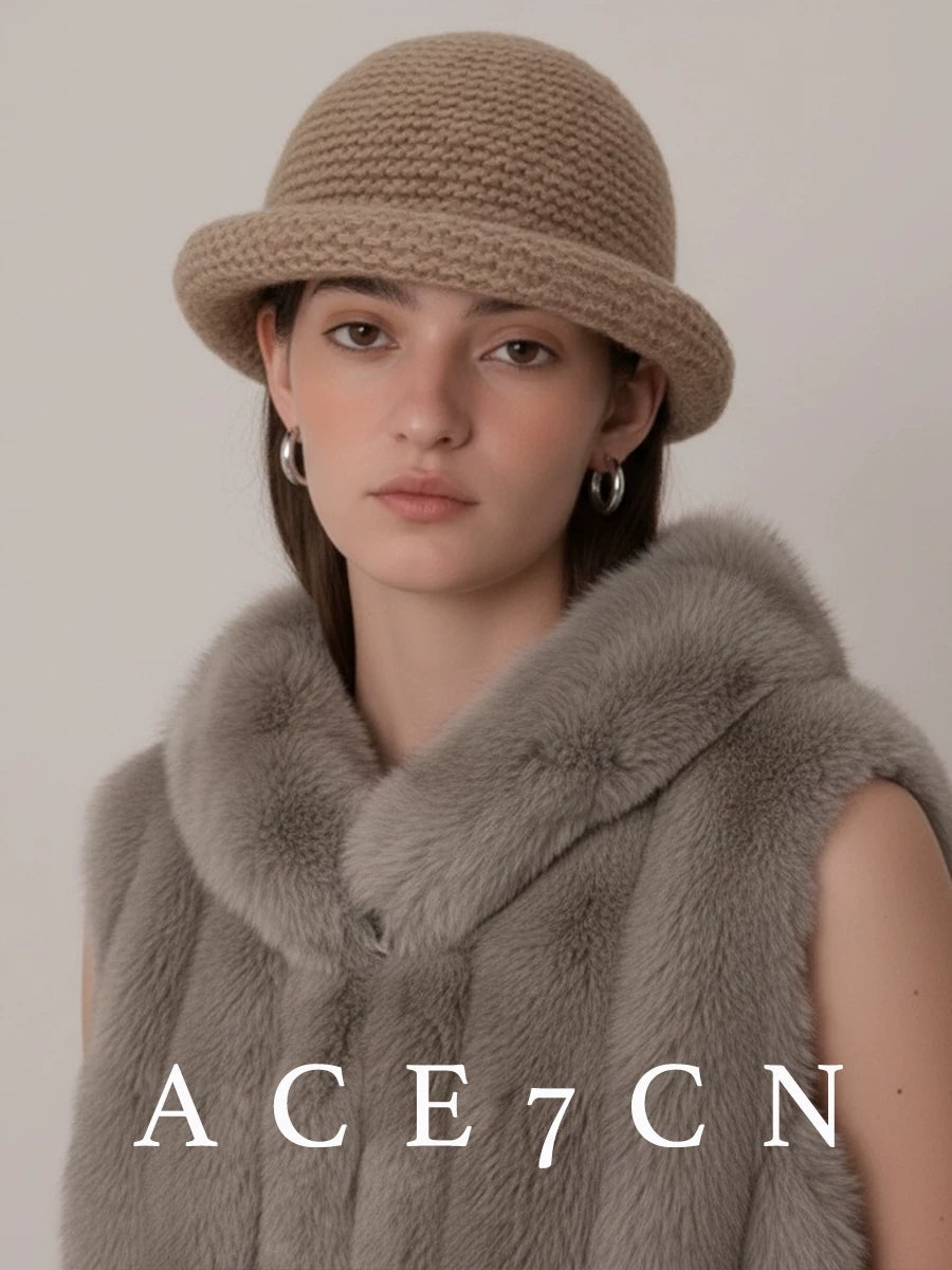 100 cashmere Pure Cashmere Hand-Crochet Dress Hat
