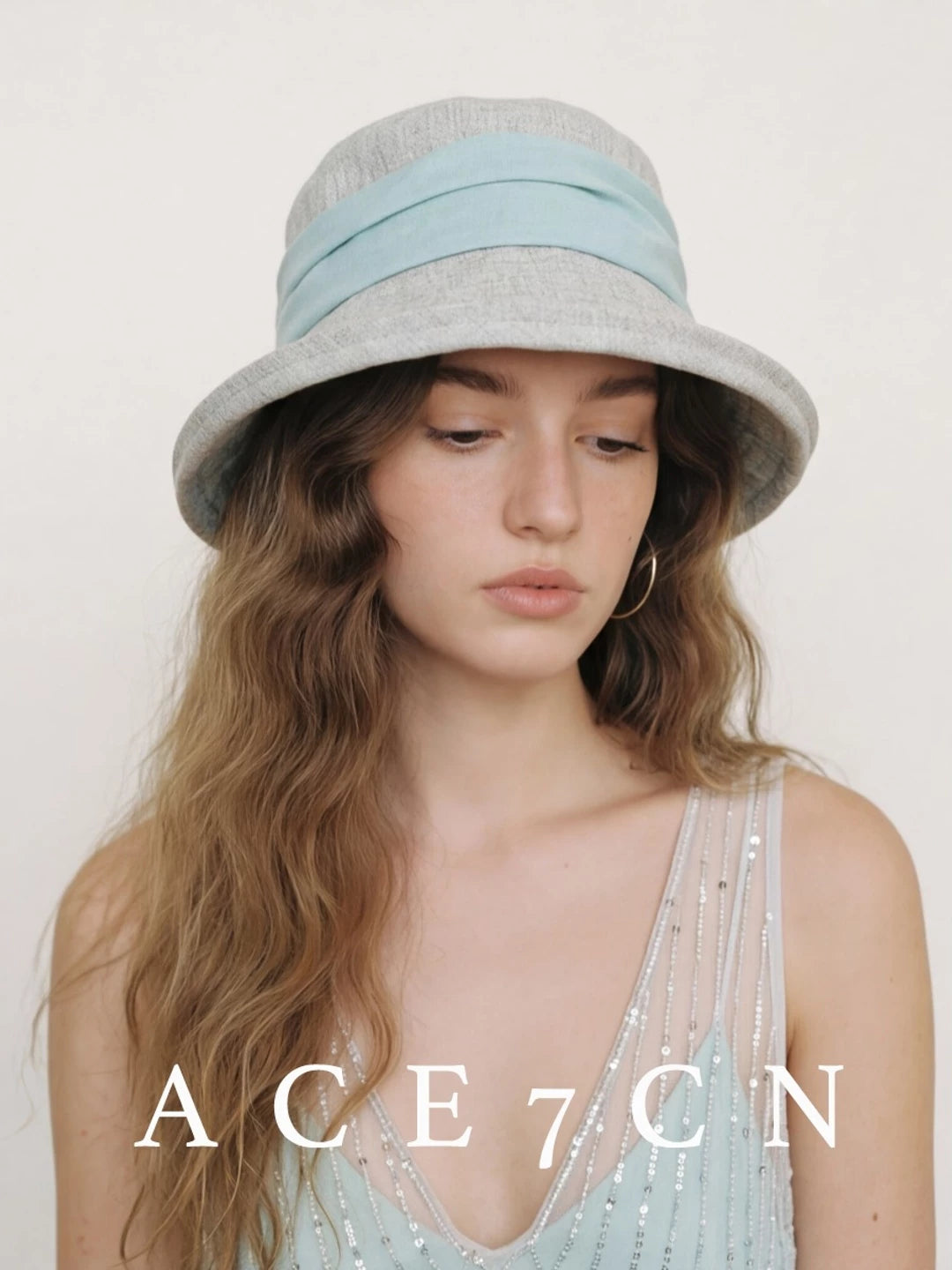 Nordic Colorful Hepburn Bucket Hat Tie-Strap Roll-Brim