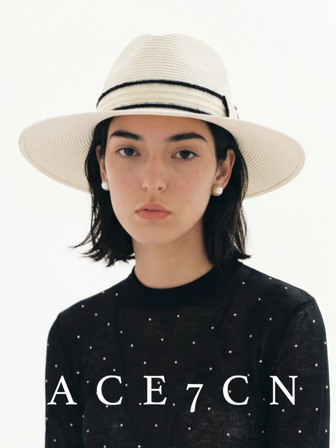 French Tweed Classic White Straw Hat Elegant