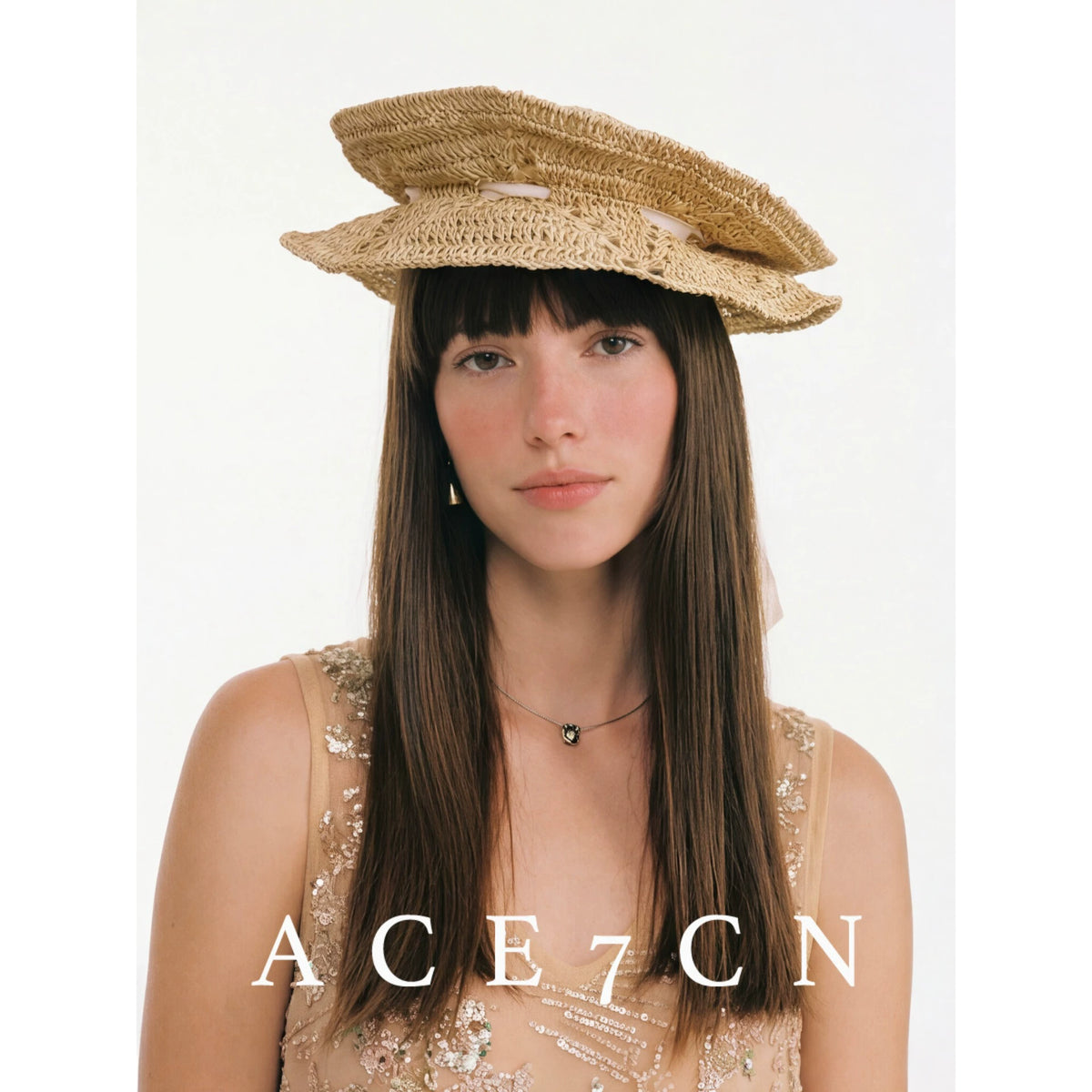 Japanese Niche Straw-Woven Hat Foldable Tie-Strap Bucket