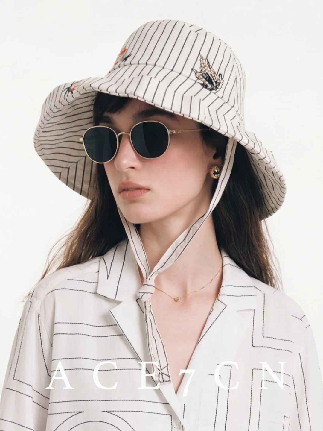 Light-French Wide-Brim Striped Bucket Hat Embellished Embroidered